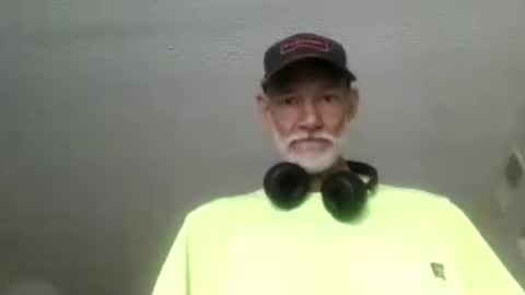 mullinfloggin79 online show from July 9, 6:02 pm