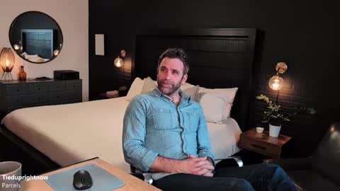 Lee L. Corporacin online show from February 23, 10:41 pm