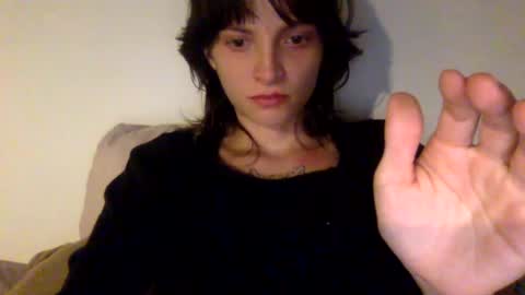   online show from August 6, 11:15 pm