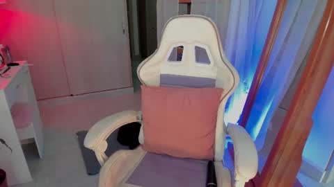 murat_taurus online show from August 15, 1:48 pm