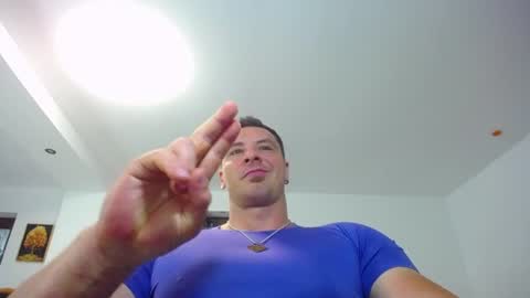 AJ online show from August 4, 6:32 am