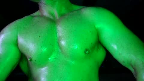 Hulk Muscles - NEW ACCOUNT online show from June 16, 10:30 pm