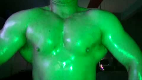 Hulk Muscles - NEW ACCOUNT online show from June 30, 10:22 pm