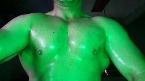 Hulk Muscles - NEW ACCOUNT online show from July 1, 12:34 am