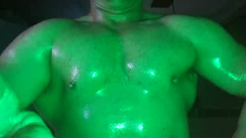 Hulk Muscles - NEW ACCOUNT online show from July 18, 1:28 am