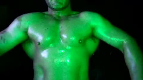Hulk Muscles - NEW ACCOUNT online show from August 10, 12:12 am