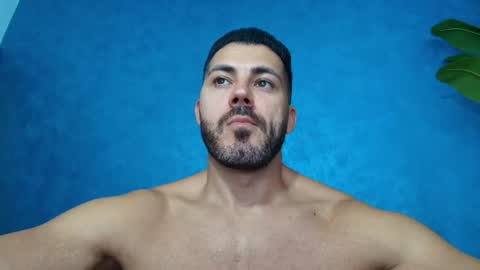 muscularmaster onlyfans online show from July 18, 9:49 pm