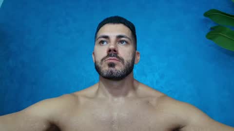 muscularmaster onlyfans online show from July 18, 11:39 pm