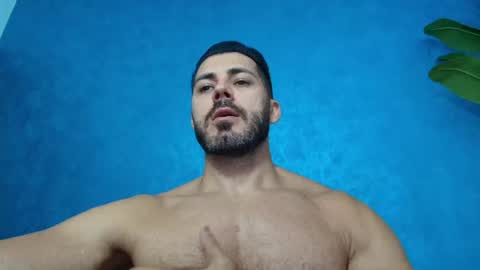 muscularmaster onlyfans online show from July 22, 9:17 pm