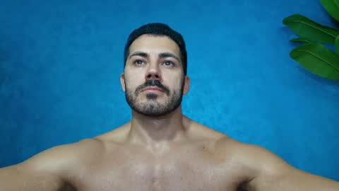 muscularmaster onlyfans online show from July 27, 10:15 pm