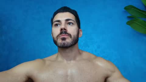 muscularmaster onlyfans online show from August 2, 11:33 pm