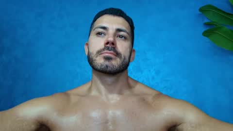 muscularmaster onlyfans online show from August 11, 5:15 pm