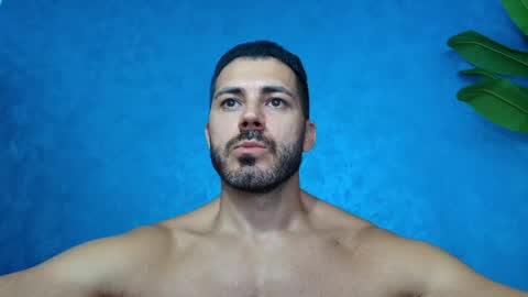 muscularmaster onlyfans online show from August 12, 10:01 pm