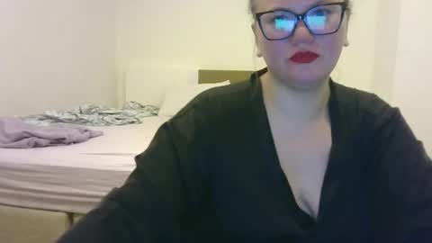 musechic_wild online show from August 1, 10:05 pm