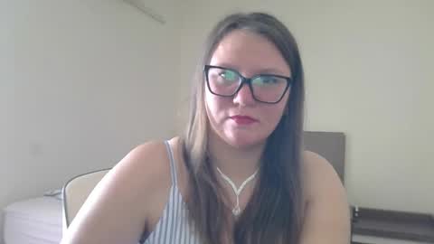 musechic_wild online show from August 9, 10:38 am