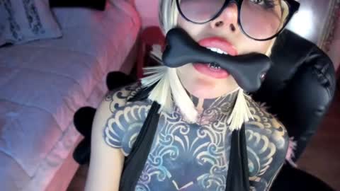 Lia online show from August 12, 1:30 am
