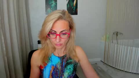 Diana online show from July 8, 5:17 pm