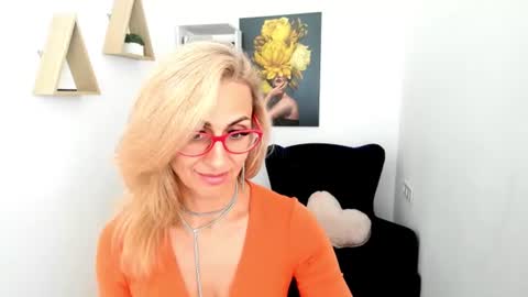 Diana online show from July 13, 1:51 pm