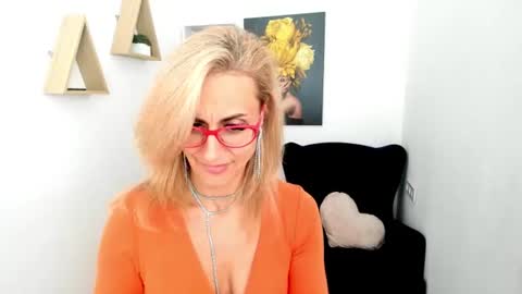 Diana online show from July 13, 5:08 pm