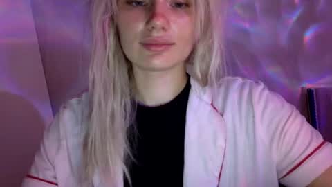 musescorner online show from August 10, 3:24 pm