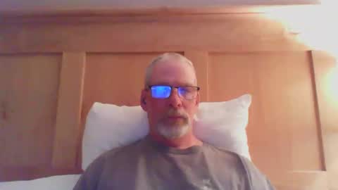 Mustache Daddy online show from March 17, 2:27 am