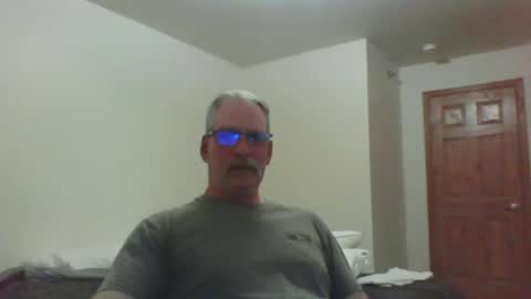 Mustache Daddy online show from June 27, 1:14 pm
