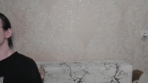 cute couple online show from July 6, 6:55 pm