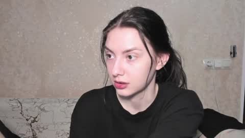cute couple online show from July 7, 12:36 am