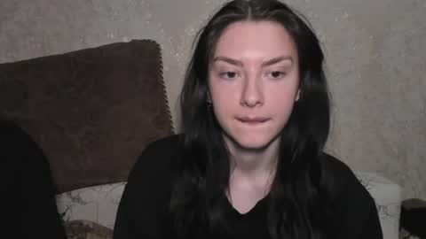 cute couple online show from August 12, 10:34 pm