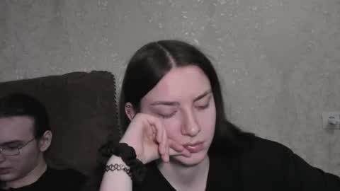 cute couple online show from August 14, 9:51 pm