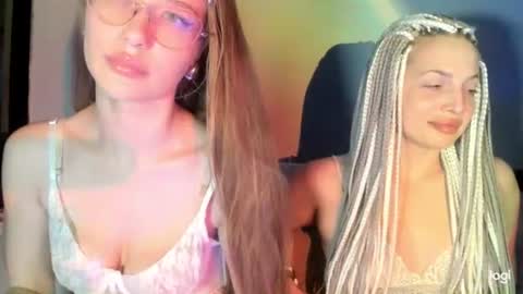chloe online show from July 30, 11:33 pm