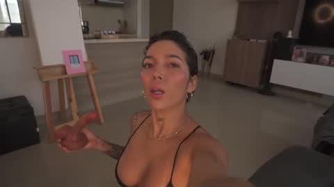LUNA SMITH online show from June 28, 1:47 pm