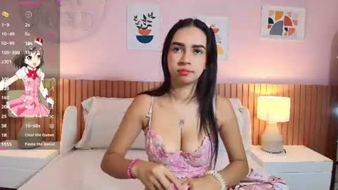 myla 3 online show from August 11, 12:40 pm