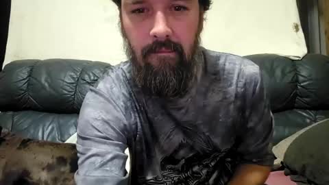 myleshodges online show from July 3, 7:43 am