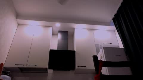 mymadelein online show from June 6, 2:28 am