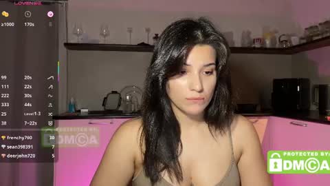 hey its Mel online show from August 9, 9:49 pm