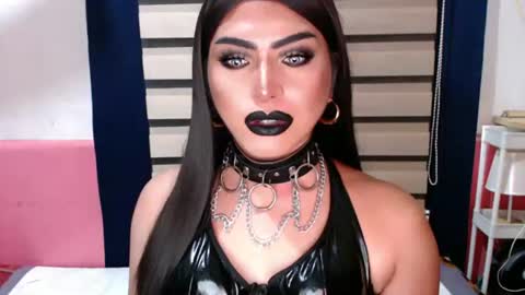 KAREN SUPPORT AND DONT FORGET TO FOLLOW ME online show from July 31, 10:48 pm