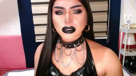 KAREN SUPPORT AND DONT FORGET TO FOLLOW ME online show from August 3, 10:50 pm