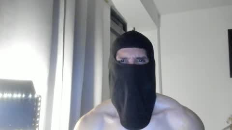 mysterious_muscles online show from July 18, 11:50 pm