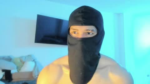 mysterious_muscles online show from July 25, 4:33 pm