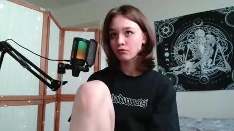mysterious_toy online show from March 12, 11:18 am