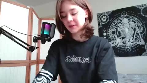 mysterious_toy online show from March 12, 12:24 pm
