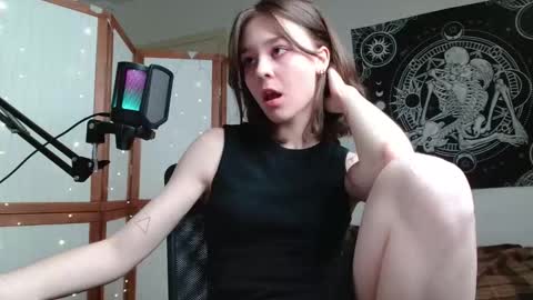 mysterious_toy online show from March 16, 4:22 pm