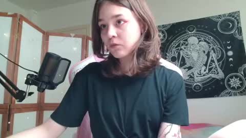 mysterious_toy online show from September 7, 9:48 am