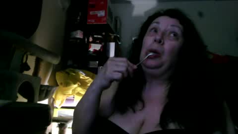 mysteriouswoman18 online show from August 3, 2:29 am