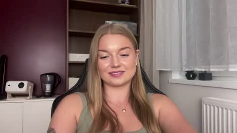 Erica online show from July 28, 11:27 am
