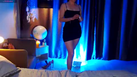 Angeline online show from July 28, 7:42 pm