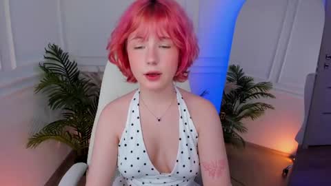 alice . online show from August 1, 2:01 pm