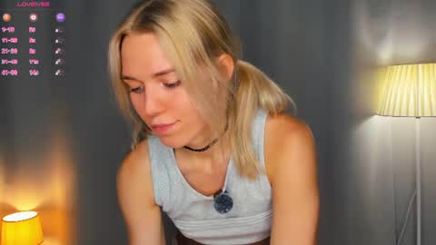 Olivia or just olive online show from August 15, 9:52 pm