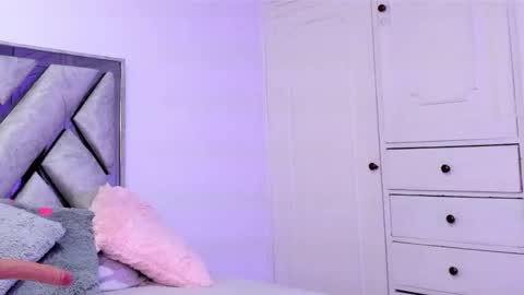    Please rate me and follow me online show from April 23, 3:49 pm